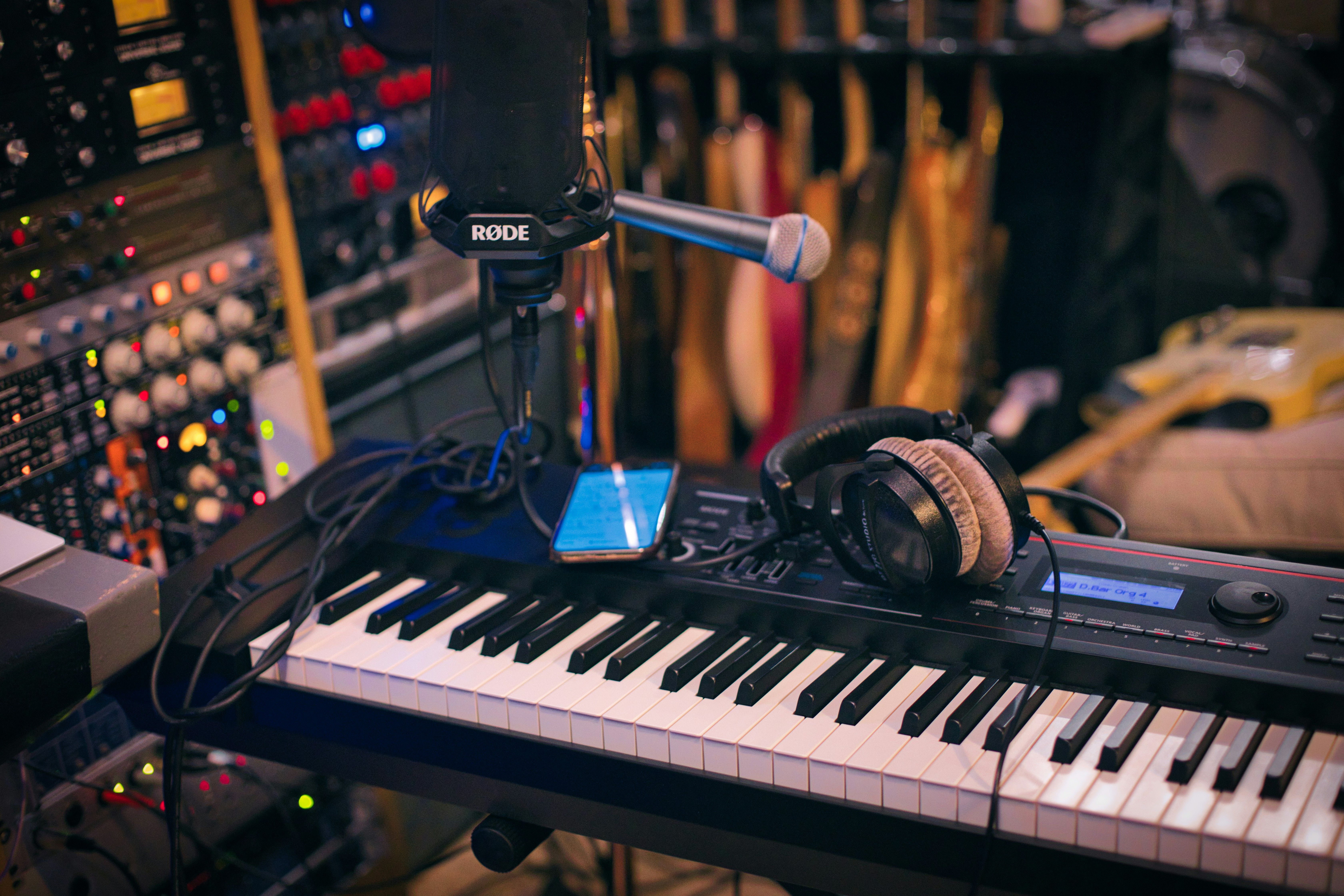 Best Mixer for Recording Band Practice: 3 Budget Multitrack Rigs